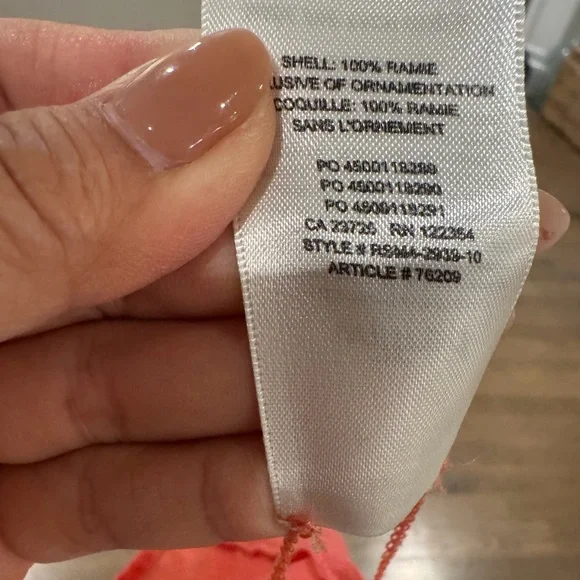 Women's Coral Peasant Blouse - Lightweight V-Neck
Aritzia Wilfred Reiki Blouse - Picture 6 of 9